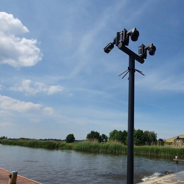 AlarmsystemExpert.nl Camera mast T-piece 70mm color white Ral9010