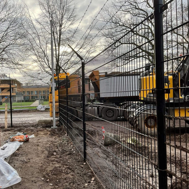 Alarm SystemExpert.co.uk Rejuvenated camera mast with tilt anchor and inspection hatch, 5 meters