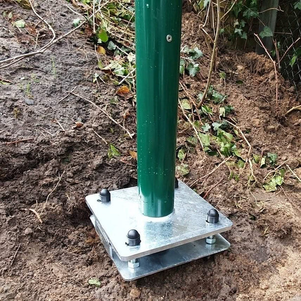 Alarm SystemExpert.co.uk Rejuvenated camera mast with tilt anchor and inspection hatch, 5 meters
