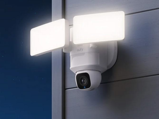 Eufy Eufy Floodlight Cam E30, WiFi Pan en Tilt camera met schijnwerpers