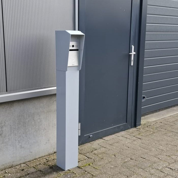 AlarmsysteemExpert.nl AlarmsysteemExpert.nl Intercomzuil 130cm, 15x15cm Dubbellaags gepoedercoat