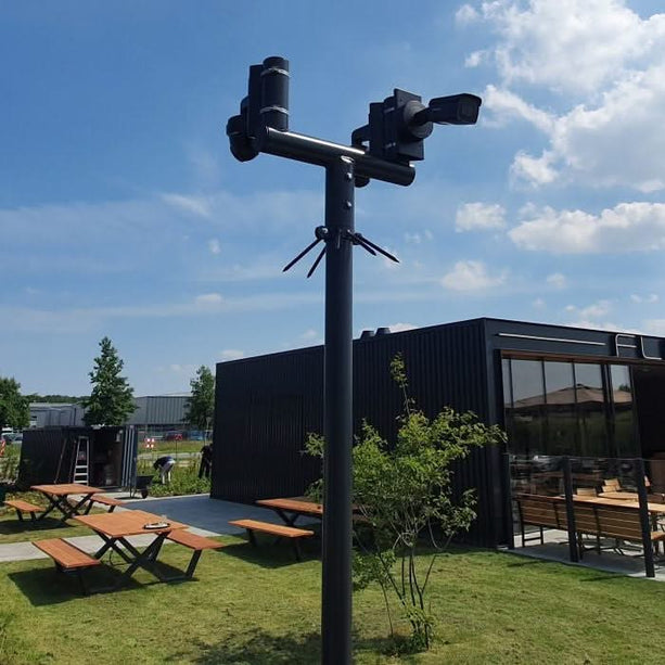 Alarm SystemExpert.nl Alarm SystemExpert.nl Camera mast T-piece 70mm color black RAL9005