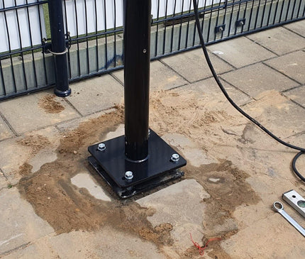 Alarm SystemExpert.nl Alarm SystemExpert.nl Round camera mast with tilt anchor 4 meters Ø 90mm