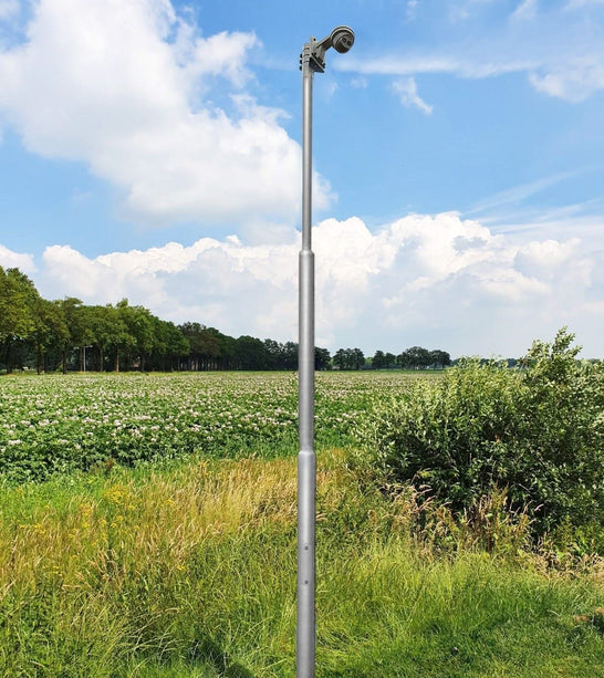 AlarmsysteemExpert.nl Vaste cameramast 5 meter verjongd met inspectieluik