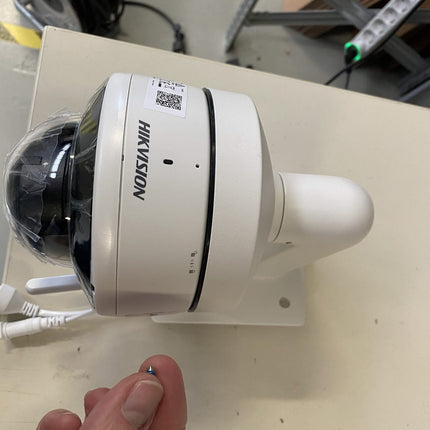 Hikvision DS-2CV2141G2-IDW 4MP WIFI IR leds 2-weg Audio DEMO